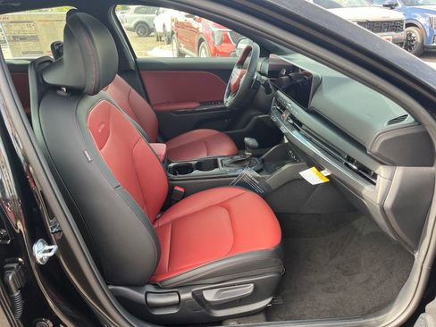 New 2025 Kia K4 GT-Line w/ GT-Line Premium Package image 16