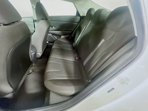 Used 2023 Hyundai Elantra SEL w/ Convenience Package FWD image 24