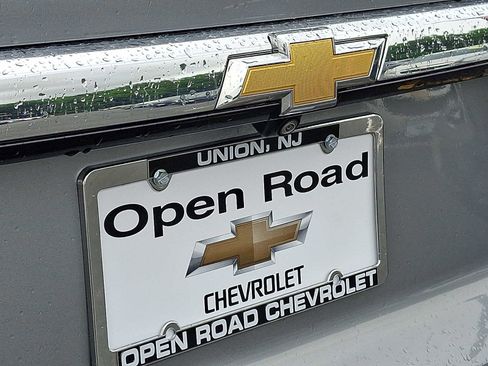 Used 2023 Chevrolet Traverse LT AWD/4WD image 29
