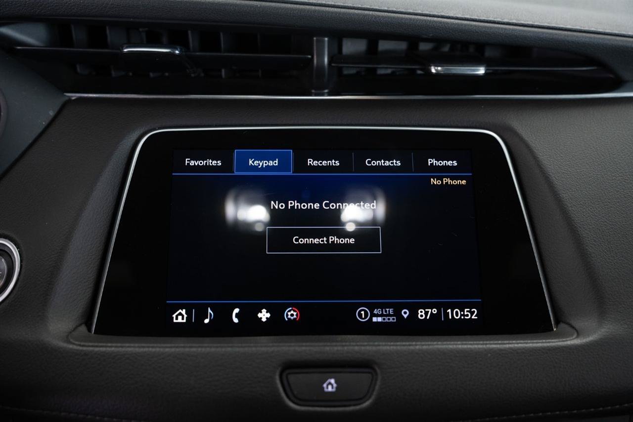 Used 2023 Cadillac XT4 Premium Luxury AWD/4WD image 15