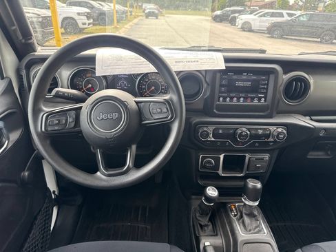 Used 2023 Jeep Wrangler Unlimited Sport AWD/4WD image 14