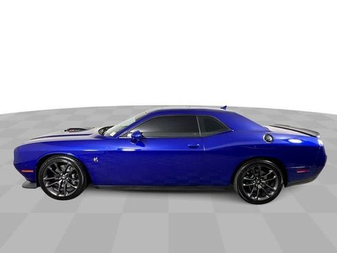 Used 2020 Dodge Challenger R/T Scat Pack w/ Shaker Package RWD image 5