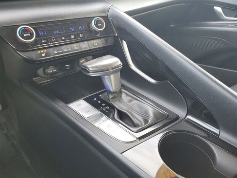 Used 2021 Hyundai Elantra SEL w/ Convenience Package image 30