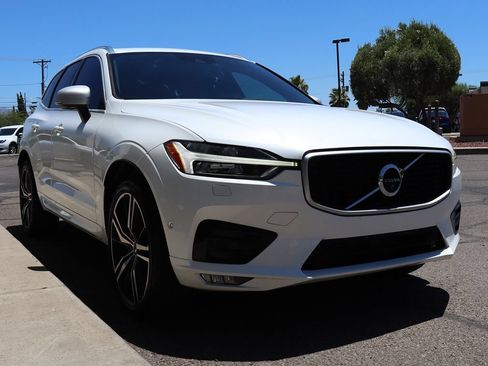 Used 2018 Volvo XC60 T6 R-Design w/ Convenience Package AWD/4WD image 18