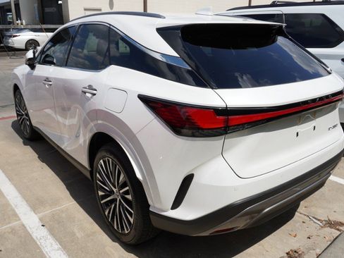 Used 2025 Lexus RX 350 Premium Plus w/ Accessory Package (Z1) image 6