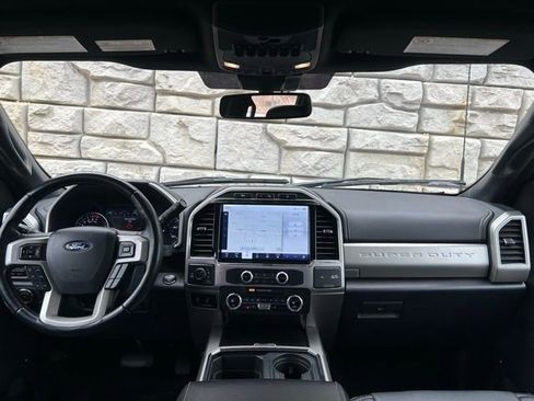 Used 2022 Ford F250 Lariat w/ Tremor Off-Road Package image 10