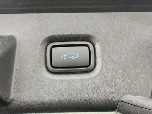 Used 2024 Hyundai Ioniq 5 SEL image 31