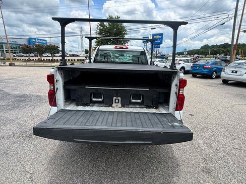 Used 2022 Chevrolet Silverado 1500 W/T RWD image 12