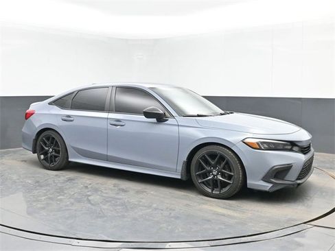 Used 2022 Honda Civic Sport image 10