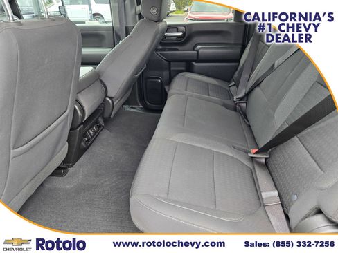 Used 2023 Chevrolet Silverado 2500 LT w/ Convenience Package AWD/4WD image 17