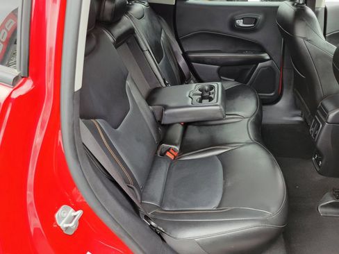 Used 2021 Jeep Compass Limited AWD/4WD image 19