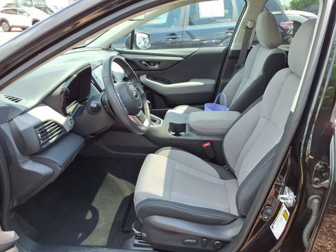 Used 2025 Subaru Outback Premium AWD/4WD image 20