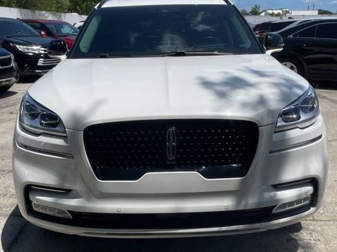 Used 2022 Lincoln Aviator Reserve w/ Equipment Group 201A AWD/4WD image 6