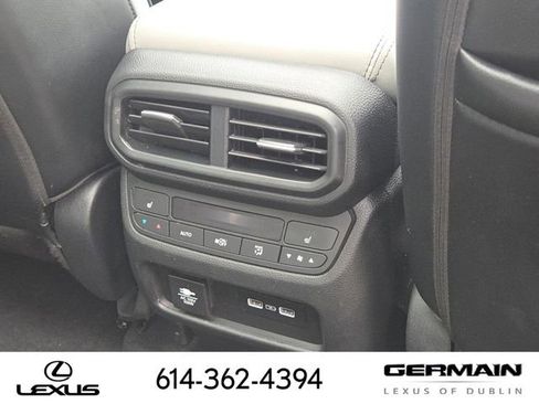 Used 2023 Honda Pilot Elite image 32