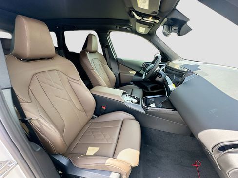 New 2025 BMW X3 xDrive30i w/ Convenience Package image 23