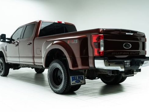 Used 2017 Ford F350 Lariat w/ Lariat Value Package AWD/4WD image 18