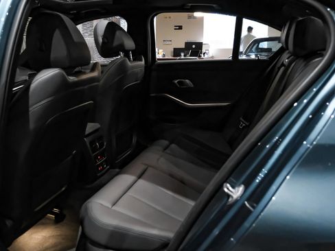 Used 2019 BMW 330i Sedan w/ Convenience Package image 34