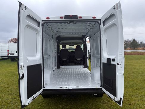 New 2026 RAM ProMaster 2500 w/ Storage Group image 10