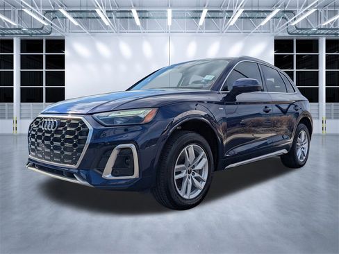 Used 2022 Audi Q5 2.0T Premium w/ Convenience Package image 8