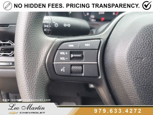 Used 2025 Honda Accord LX image 21