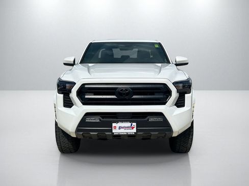 Certified 2026 Toyota Tacoma SR5 RWD image 2