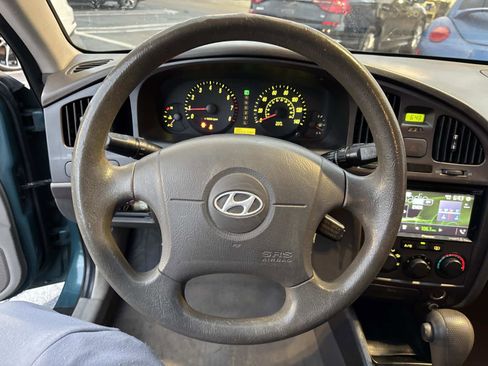 Used 2006 Hyundai Elantra GLS image 26