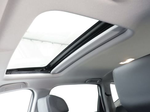 Used 2022 Honda CR-V EX-L image 13