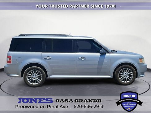 Used 2009 Ford Flex SE FWD image 6