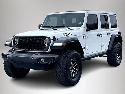 Used 2024 Jeep Wrangler Willys image 2