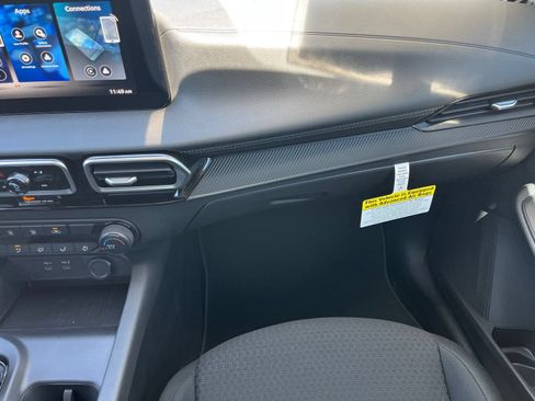 New 2027 Nissan Sentra S w/ Floor Mat Package FWD image 15
