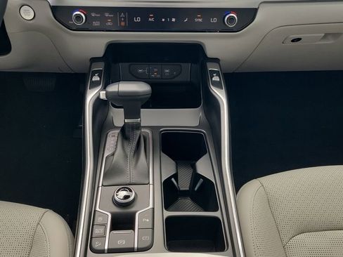New 2026 Kia Sorento S w/ S Panoramic Sunroof Package FWD image 23