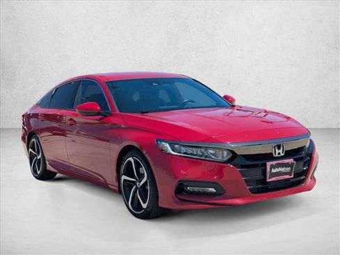 Used 2019 Honda Accord Sport image 3
