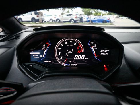 Used 2020 Lamborghini Huracan EVO AWD/4WD image 23