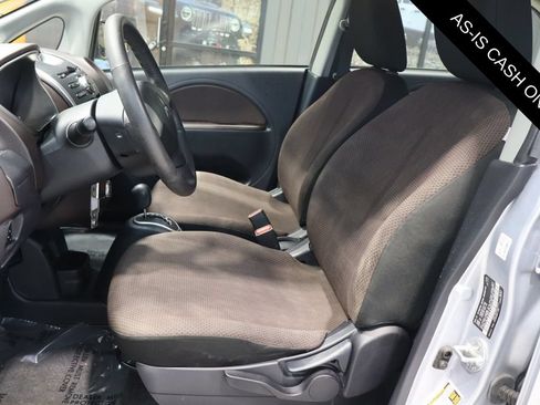 Used 2012 Mitsubishi i RWD image 6