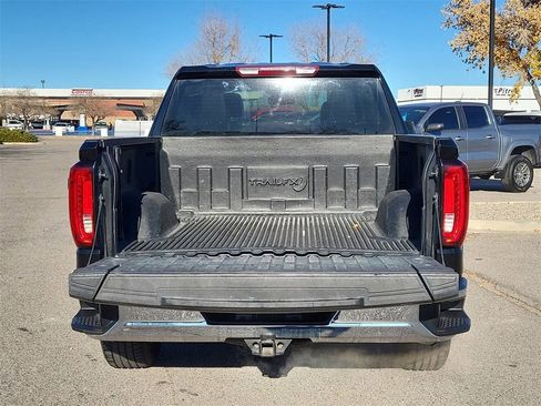 Certified 2024 GMC Sierra 1500 SLT image 11