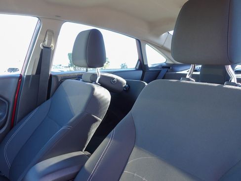 Used 2017 Ford Fiesta SE image 10