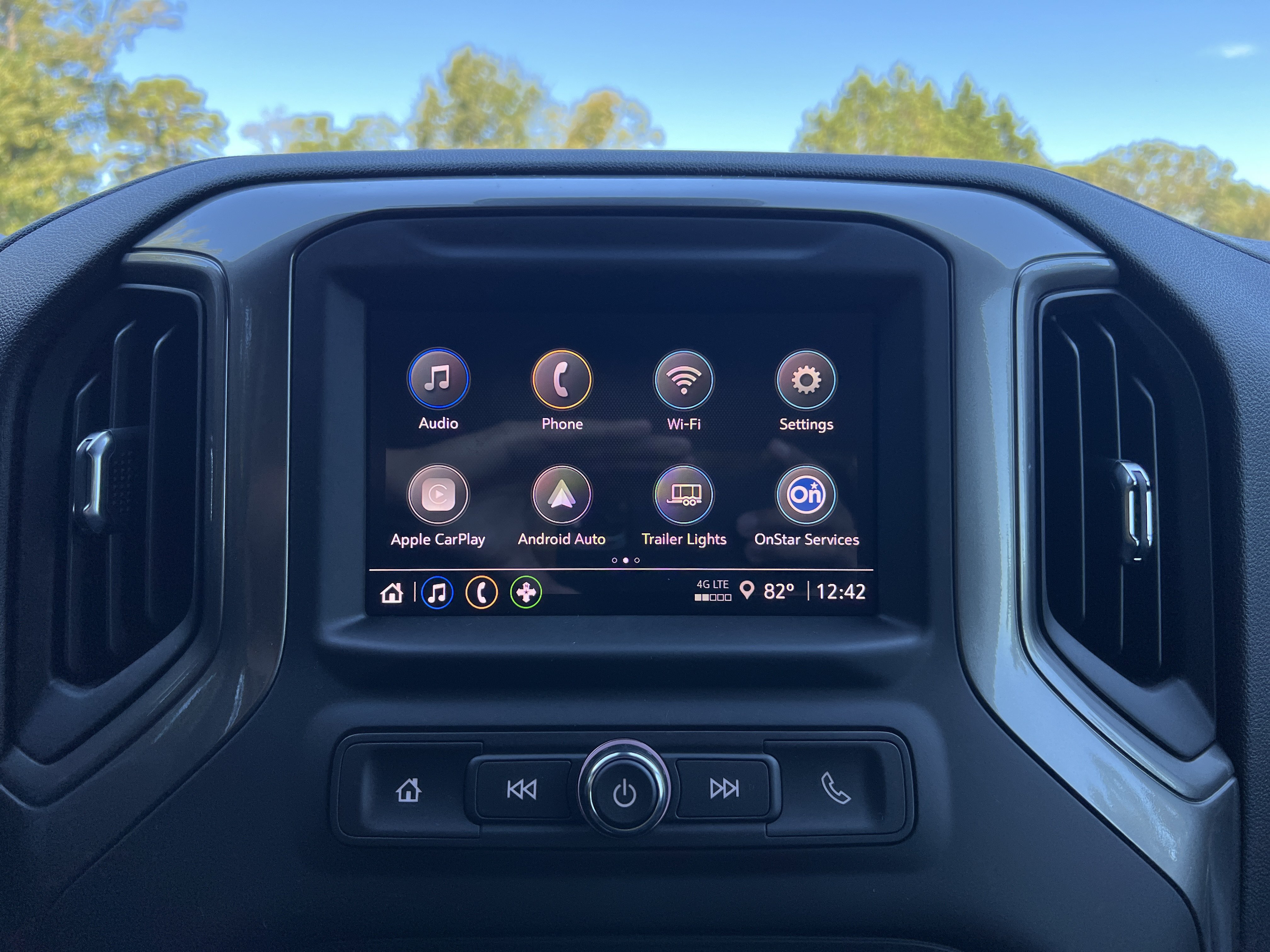 New 2026 Chevrolet Silverado 2500 Custom w/ Custom Value Package AWD/4WD image 26