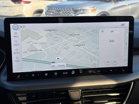 Used 2023 Ford Escape Platinum image 22