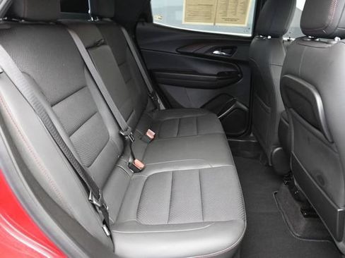 Used 2021 Chevrolet TrailBlazer RS w/ Technology Package FWD image 29