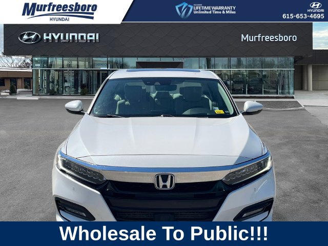 Used 2018 Honda Accord Touring image 2
