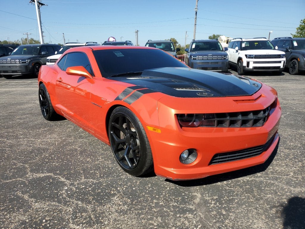 Used 2011 Chevrolet Camaro SS w/ Black Stripe Package RWD image 3