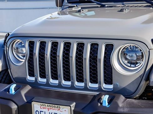 Used 2023 Jeep Wrangler Unlimited Sahara AWD/4WD image 6