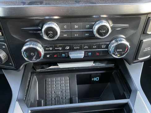 Used 2024 Ford F250 Lariat w/ FX4 Off-Road Package image 22