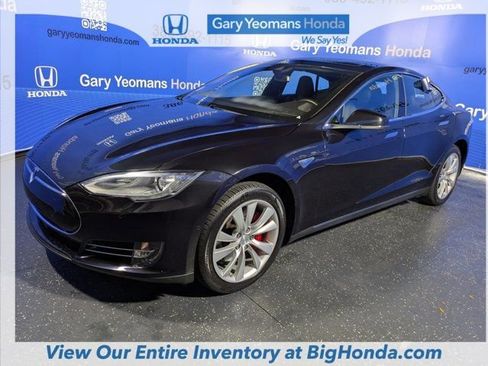 Used 2015 Tesla Model S 90D image 8