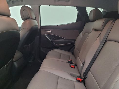 Used 2018 Hyundai Santa Fe Sport FWD image 18