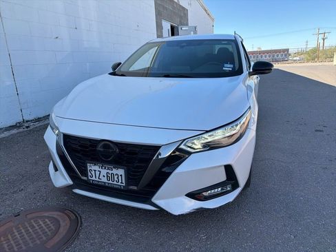 Used 2023 Nissan Sentra SR w/ Trunk Package image 5