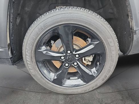 Used 2023 Jeep Grand Cherokee L Laredo AWD/4WD image 35