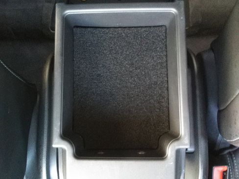 Used 2017 Chevrolet Traverse Premier image 17