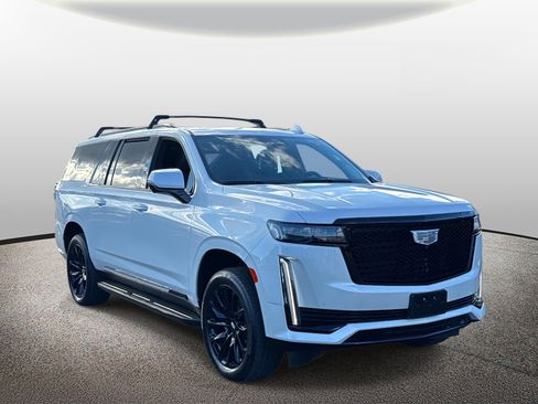 Used 2024 Cadillac Escalade ESV Sport Platinum w/ LPO, ONYX Package image 26