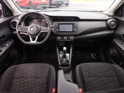 Used 2022 Nissan Kicks S FWD image 19